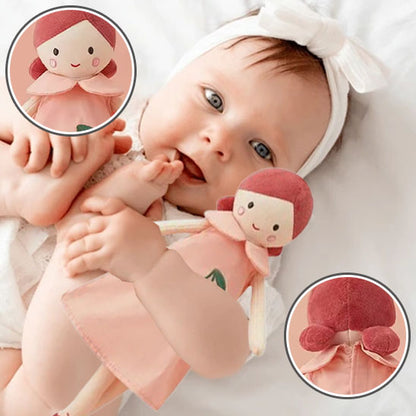 Doudou-doux-princesse-cerise-fille-bébé-au-lit