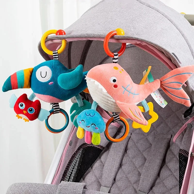 Doudou-peluche-hochet-anneaux-velours-doux-poussette-bébé