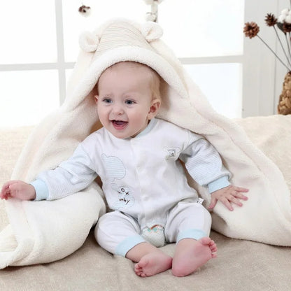Nid-d-ange-coton-polaire-bébé-assis-au-chaud