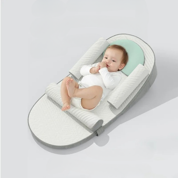 Réducteur de lit ajustable bébé joue