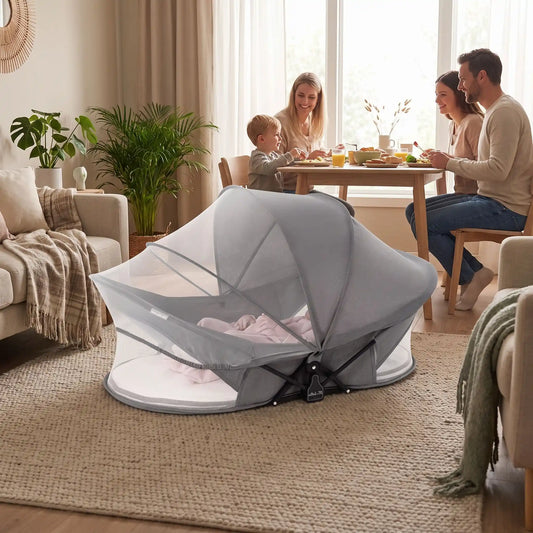 Réducteur de lit bébé au salon