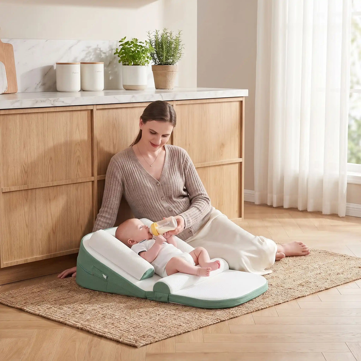 Réducteur de lit bébé mange