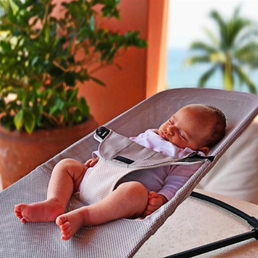 Transat bébé dort