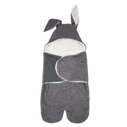 nid-d-ange-Lapin-gris-doux-pieds